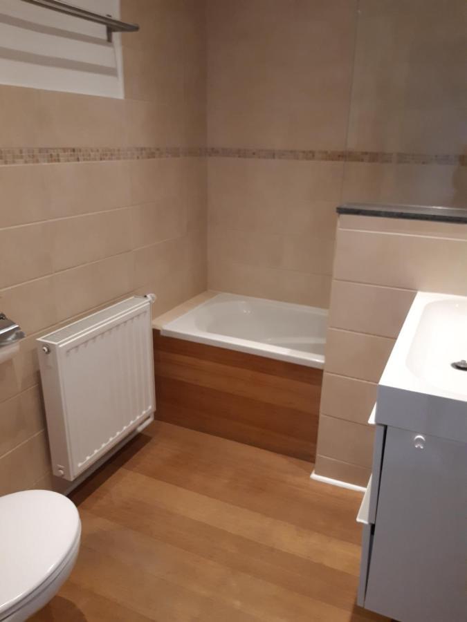 Maison Cosy Au Centre De - Videosurveillance Exterieure Ferienhaus Nivelles